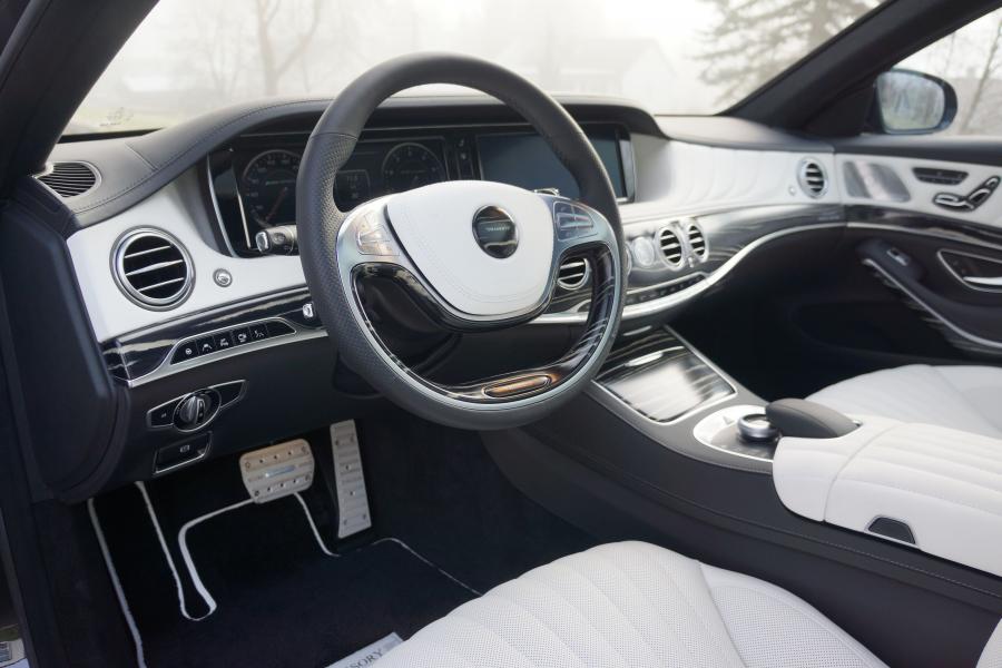 Интерьер Mercedes-Benz S63 AMG by Mansory (W222) 2014 года  (фото 13 из 17)